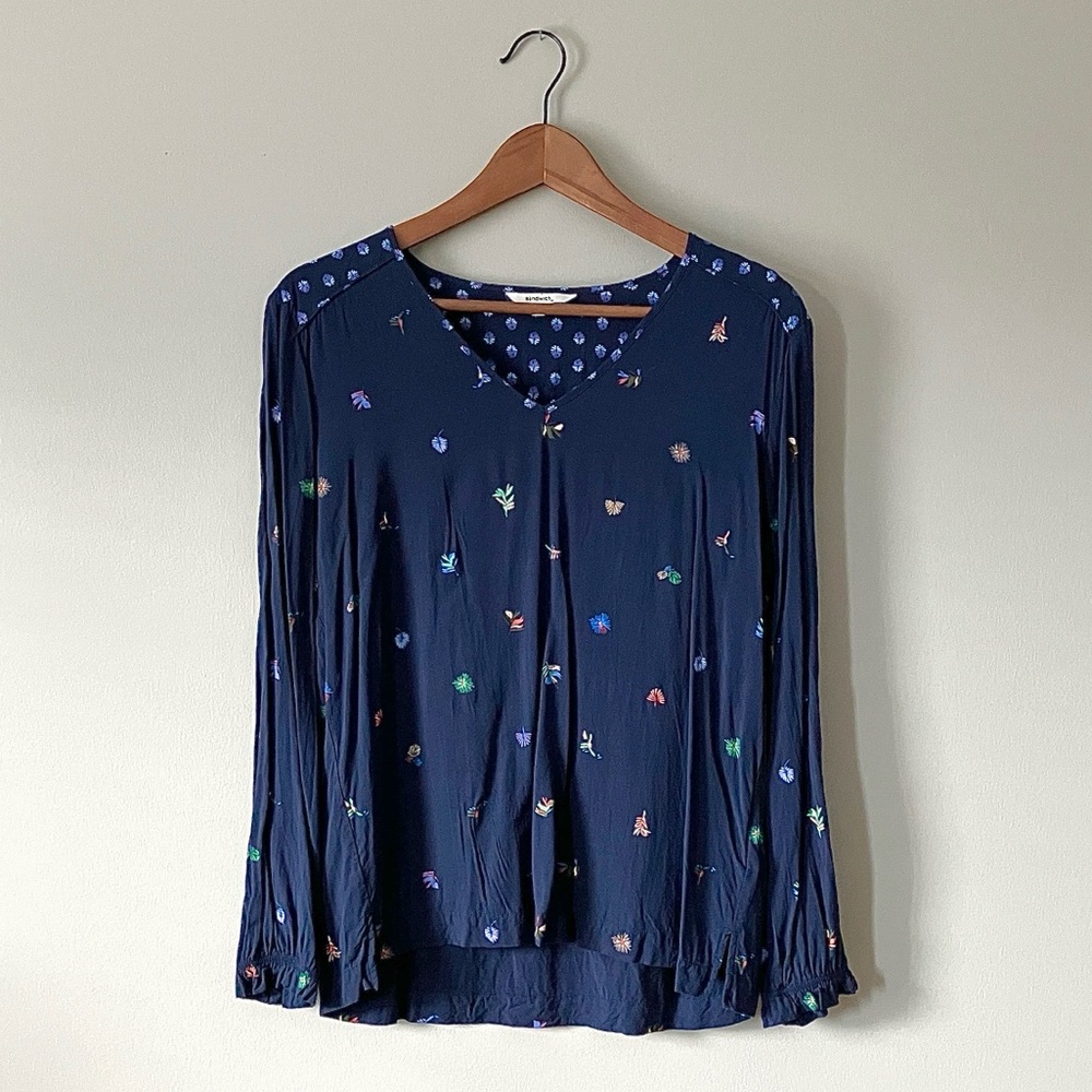 Sandwich_ Floral Navy Blouse